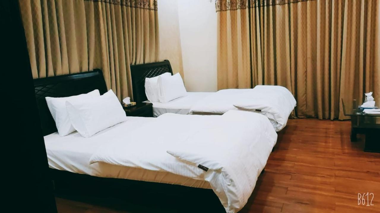 Elet Business Hotel Karáčí Exteriér fotografie