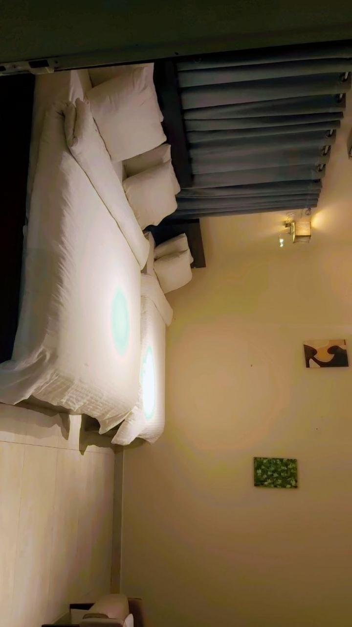 Elet Business Hotel Karáčí Exteriér fotografie